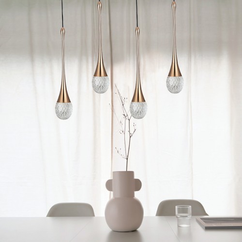 lustra led auriu cu sticla si cristale, ideala pentru living, dormitor si bucatarie, o lustra led aurie moderna si de efect